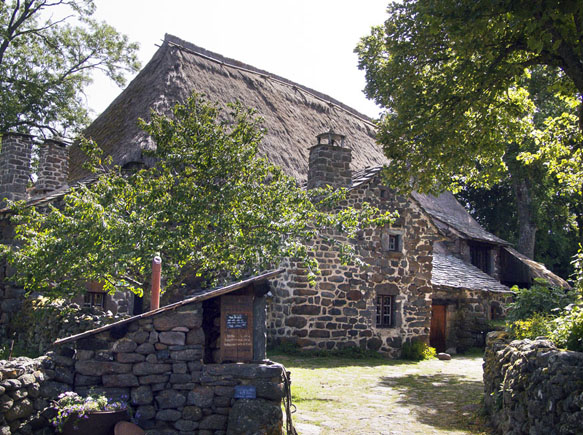 Moudeyres - Musée Ferme Perrel